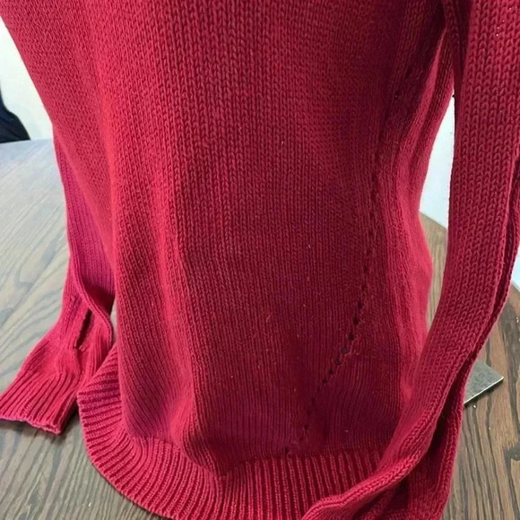 HARPER LANE Red Peekaboo Sleeve Crewneck Pullover Sweater Medium - Picture 2 of 5